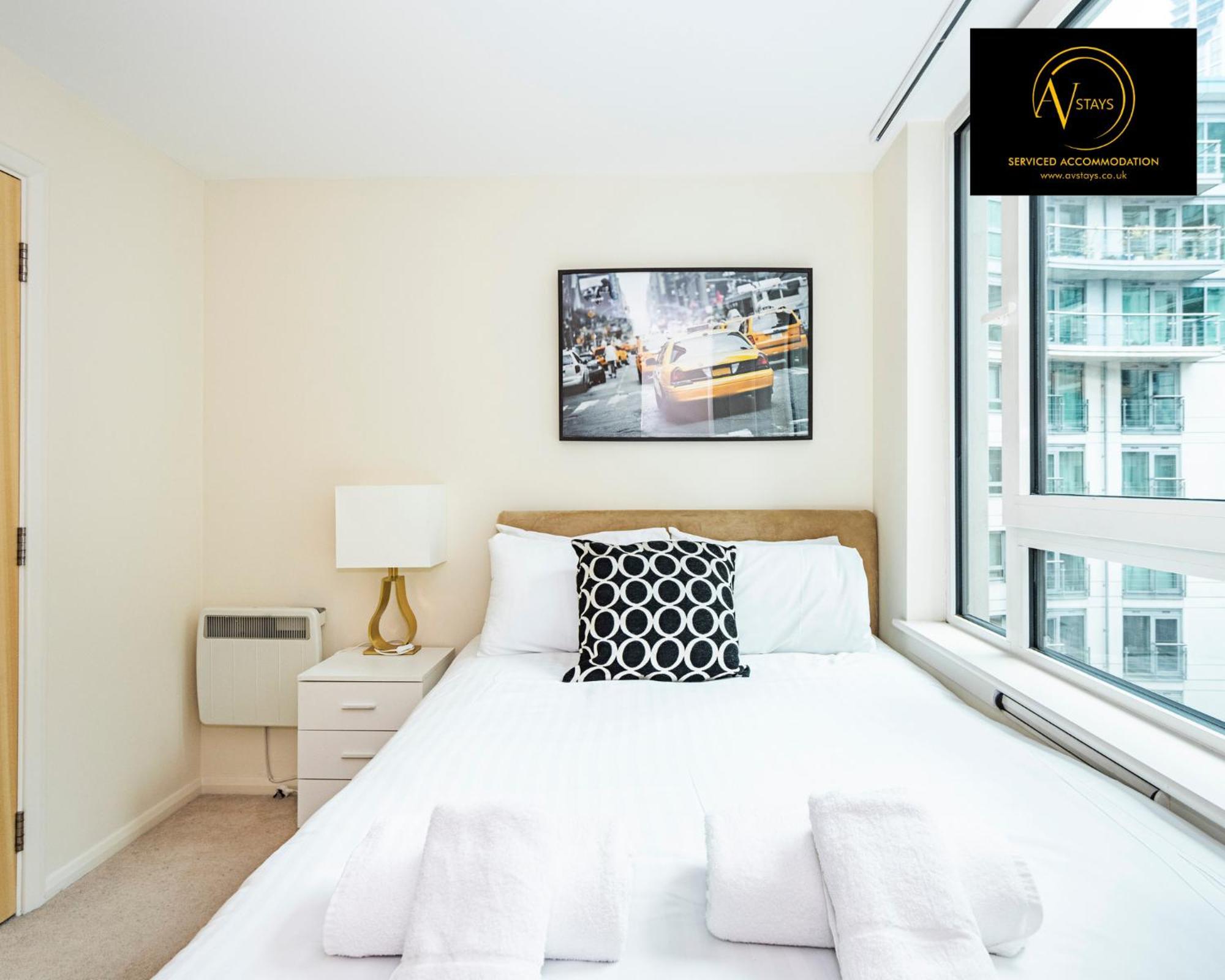 2 Bedroom Apartment Лондон Екстер'єр фото