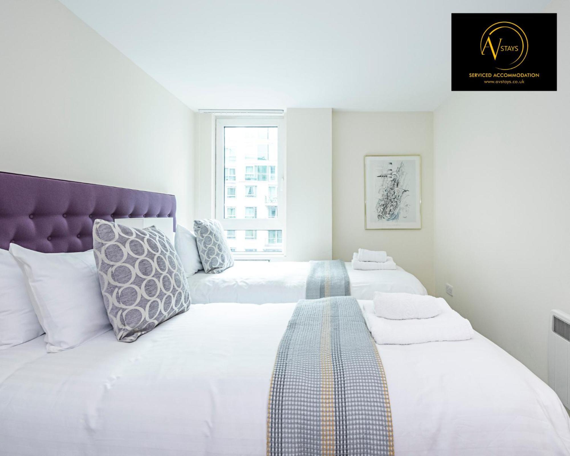2 Bedroom Apartment Лондон Екстер'єр фото