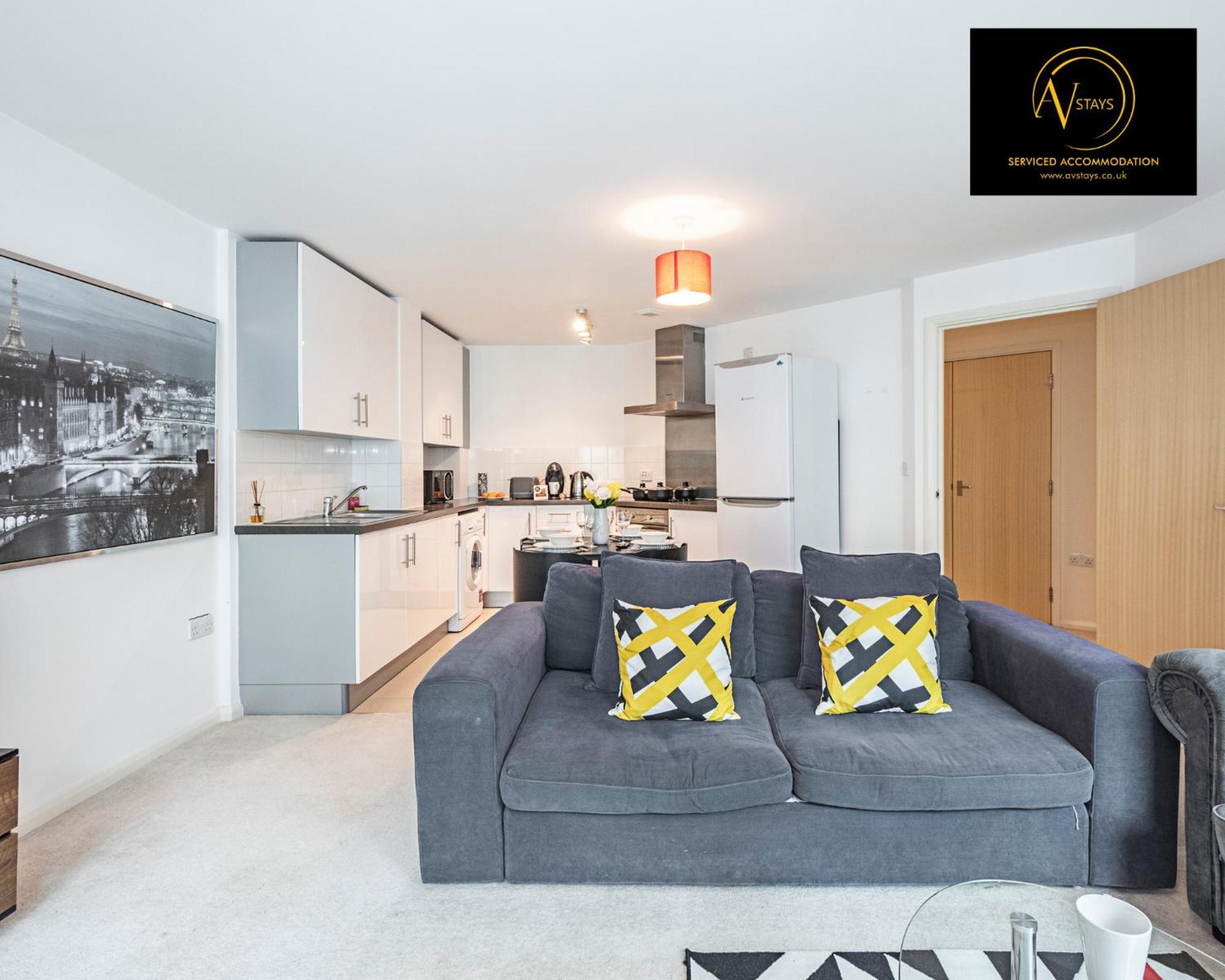 2 Bedroom Apartment Лондон Екстер'єр фото