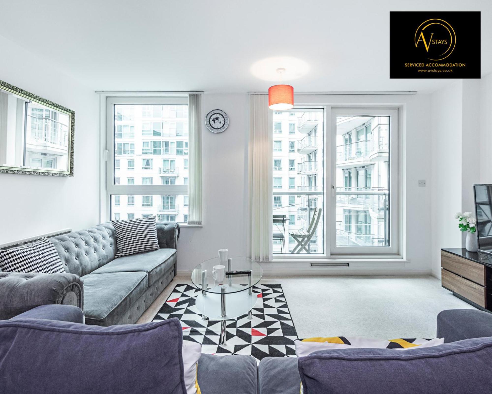 2 Bedroom Apartment Лондон Екстер'єр фото