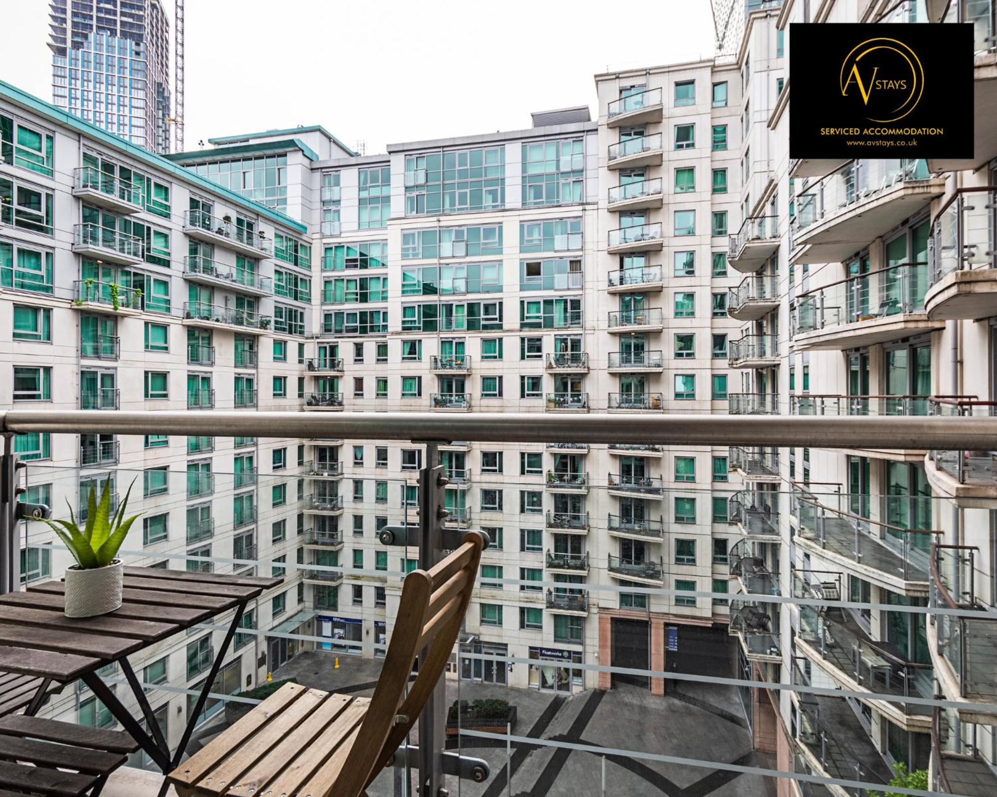 2 Bedroom Apartment Лондон Екстер'єр фото